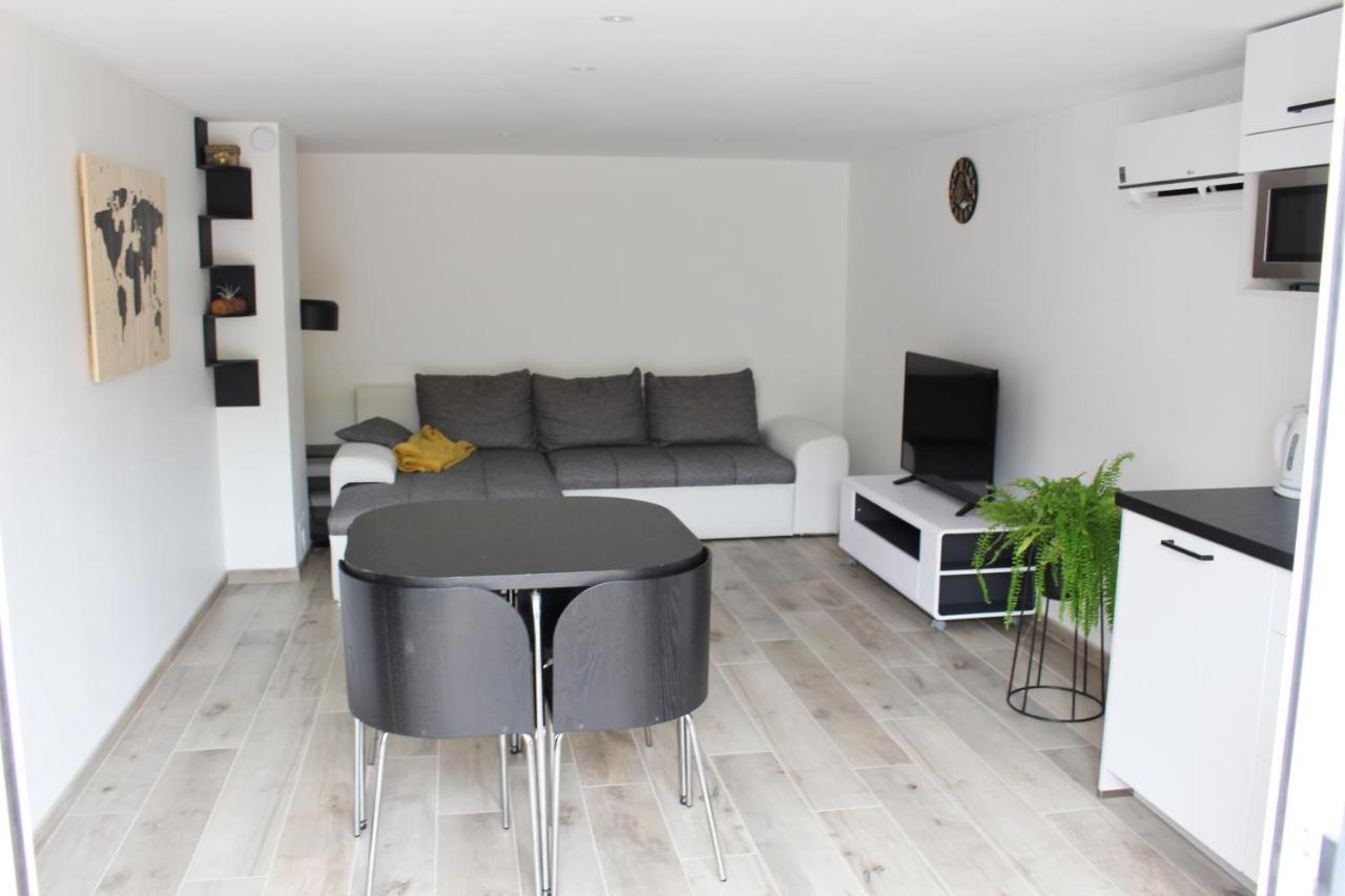 O17 Apartment Namur Luaran gambar